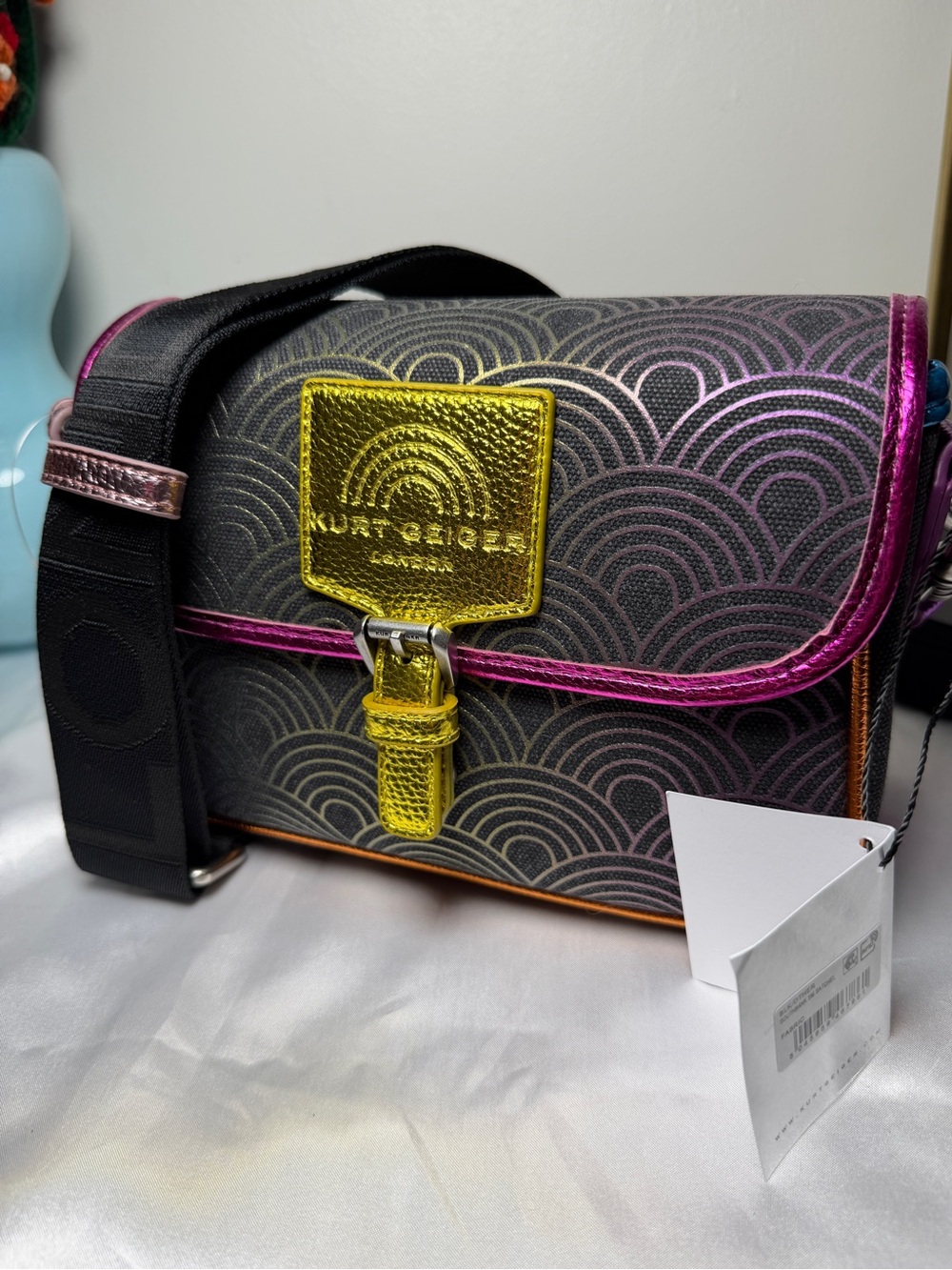 Kurt Geiger Southbank Crossbody bag NWT